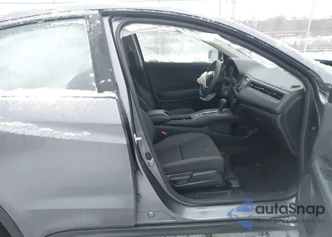 2021 Honda Hr-V Awd Lx из США, поврежденный, VIN 3CZRU6H34MM720993